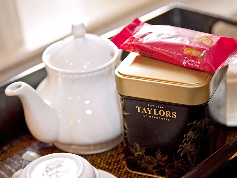 Luxury 4 Poster @ Whitley Hall Country House Hotel