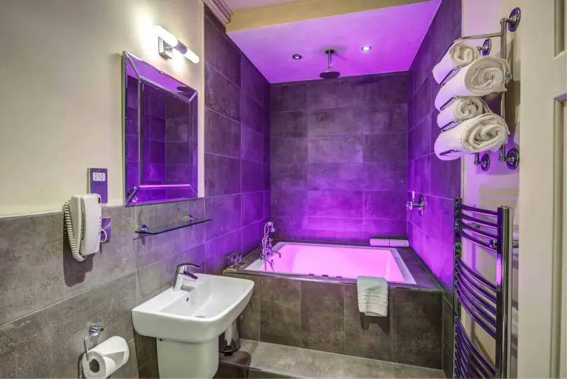 Peacock Suite @ Whitley Hall Country House Hotel