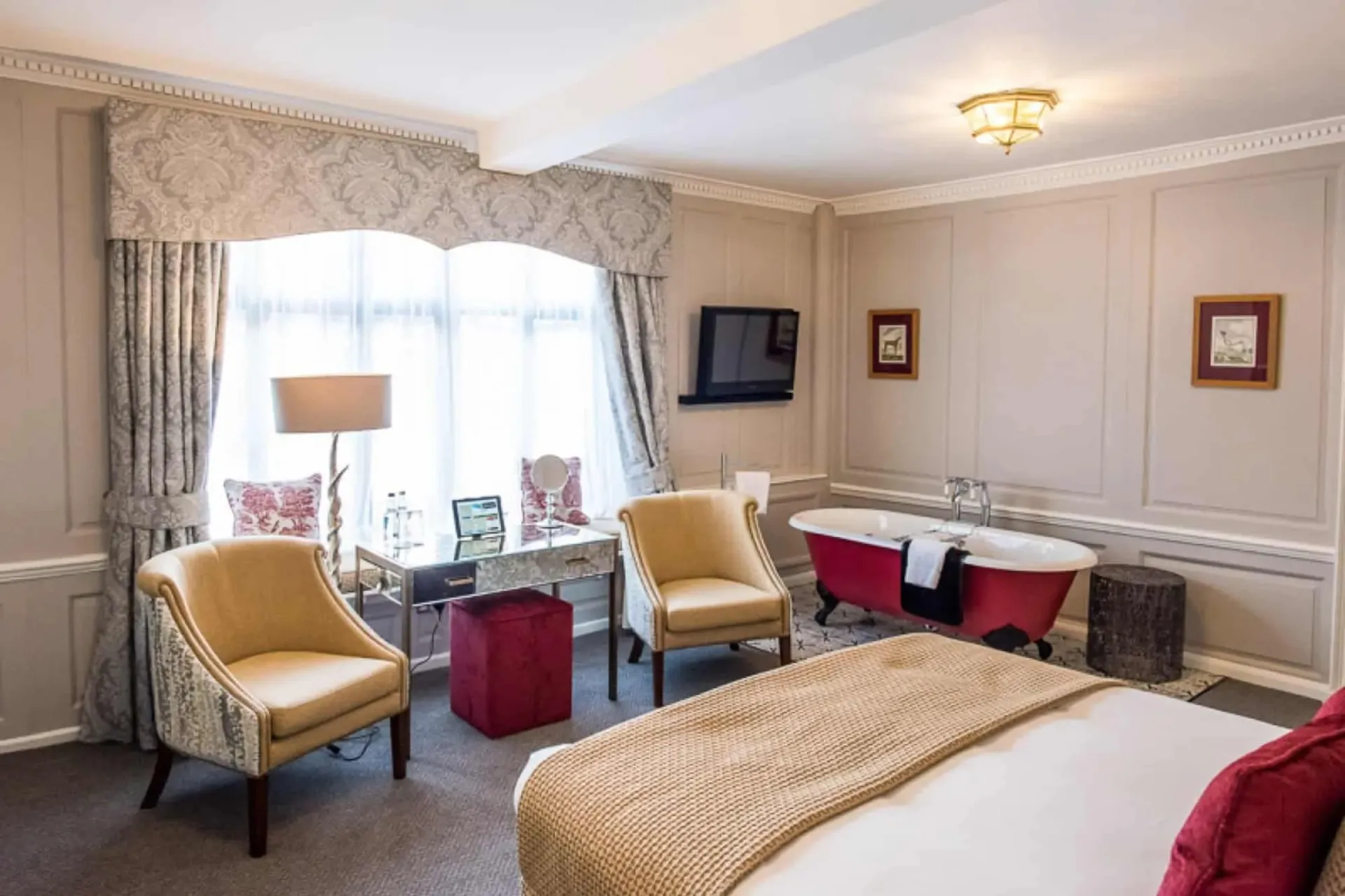 Junior Suite @ Maids Head Hotel