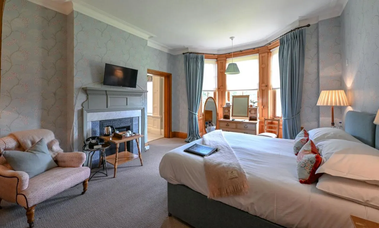 Deluxe Double Room @ Jockey Club Rooms