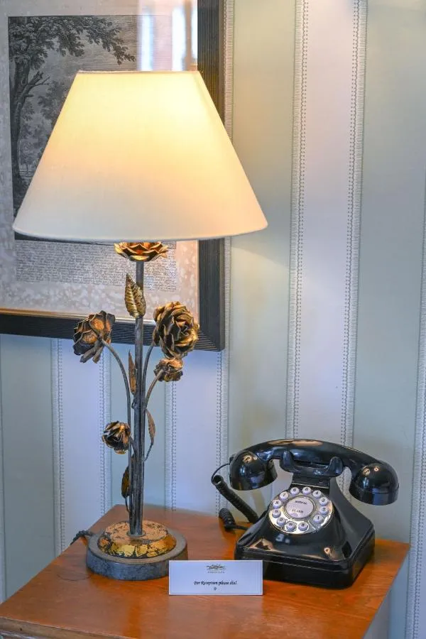 Kings Suite @ Jockey Club Rooms