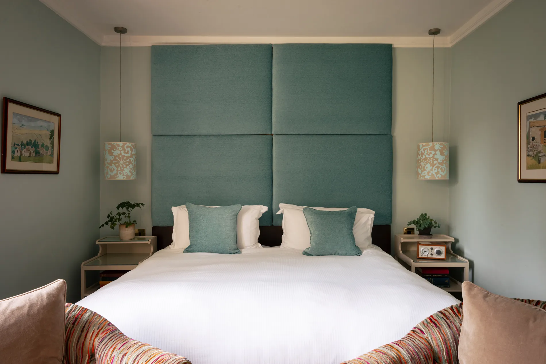 Cosy Double @ The Devonshire Arms Hotel