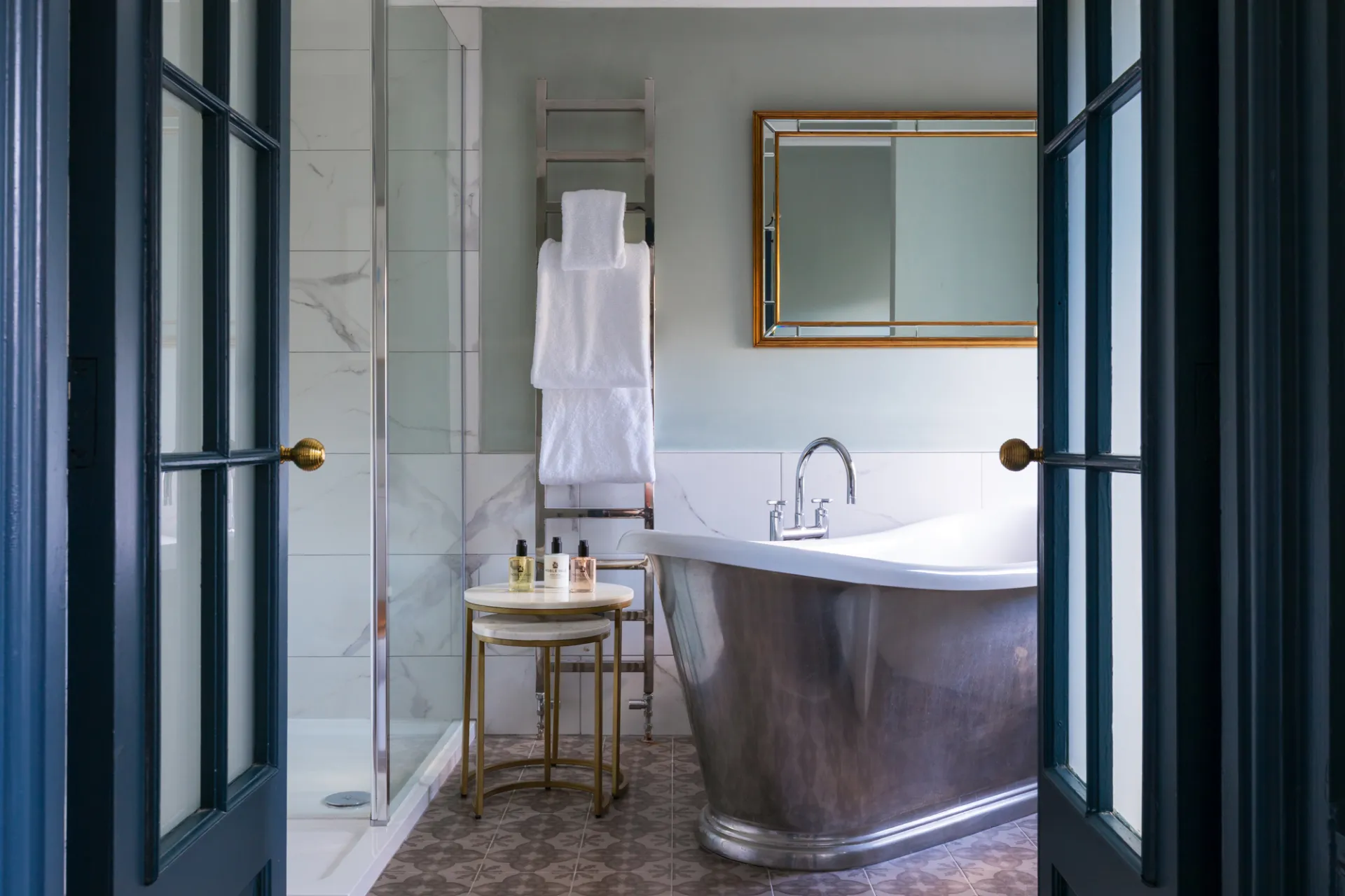 Splendid Double @ The Devonshire Arms Hotel