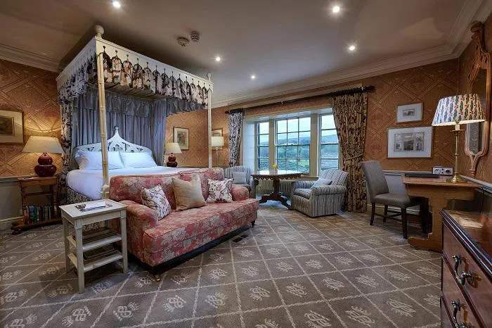 Splendid Double @ The Devonshire Arms Hotel