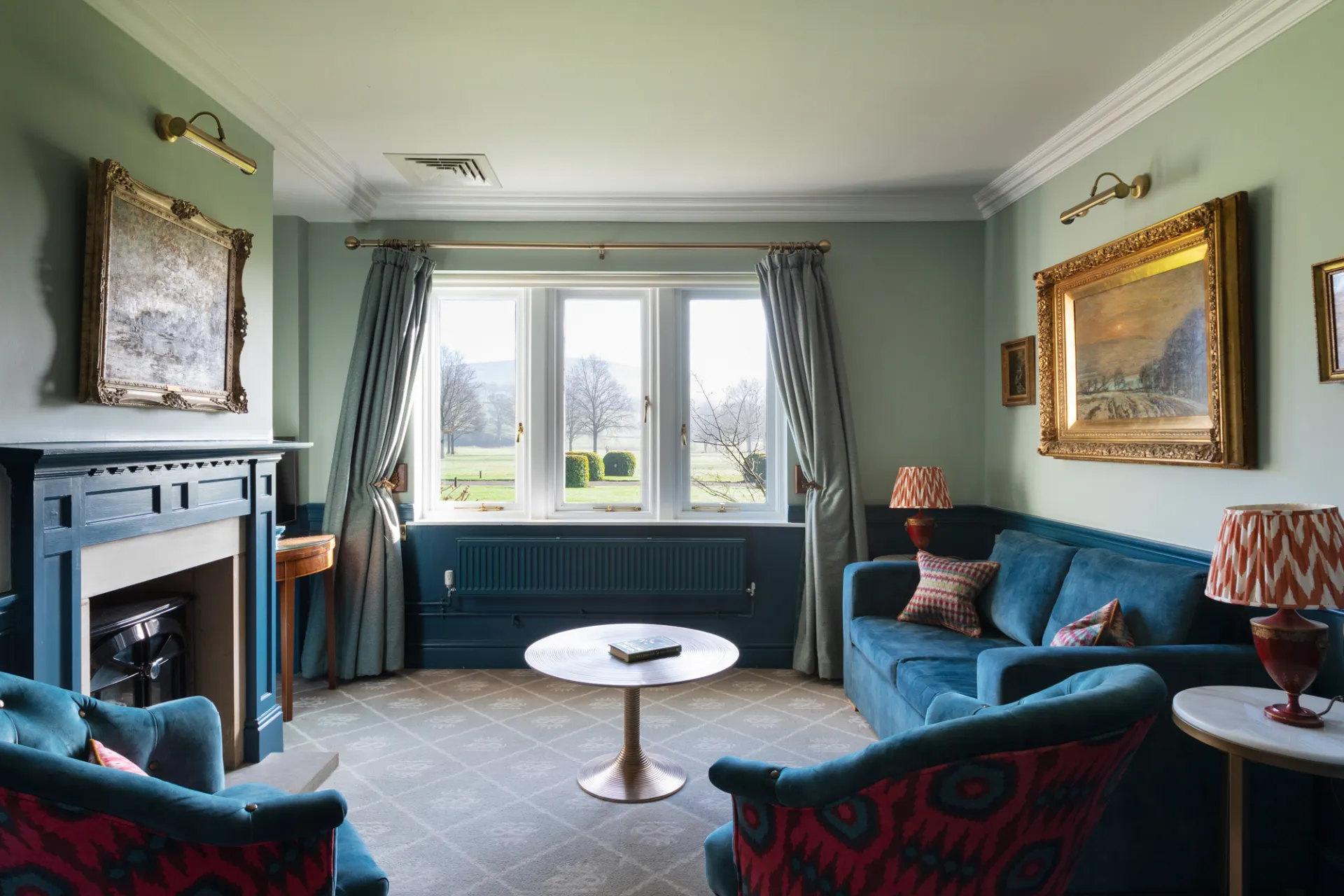 Suite @ The Devonshire Arms Hotel