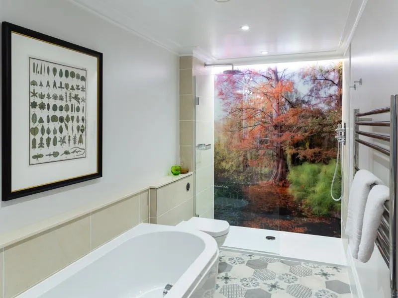 Feature Deluxe @ Gonville Hotel