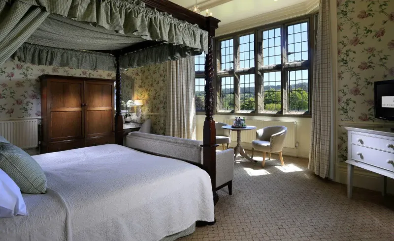 Old Hall Four Poster @ Gisborough Hall Hotel