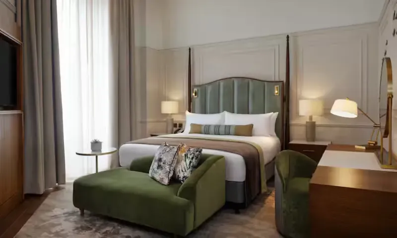 King Premier Room @ The Caledonian Edinburgh  Curio Collection by Hilton