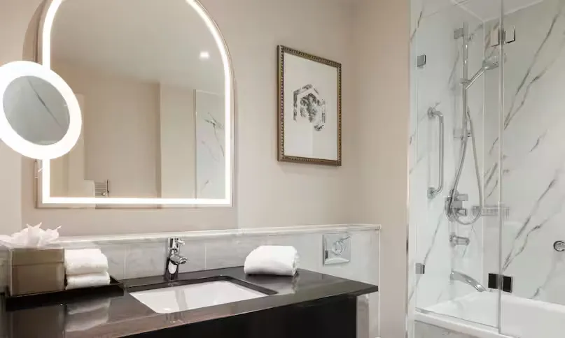 King Premier Room @ The Caledonian Edinburgh  Curio Collection by Hilton