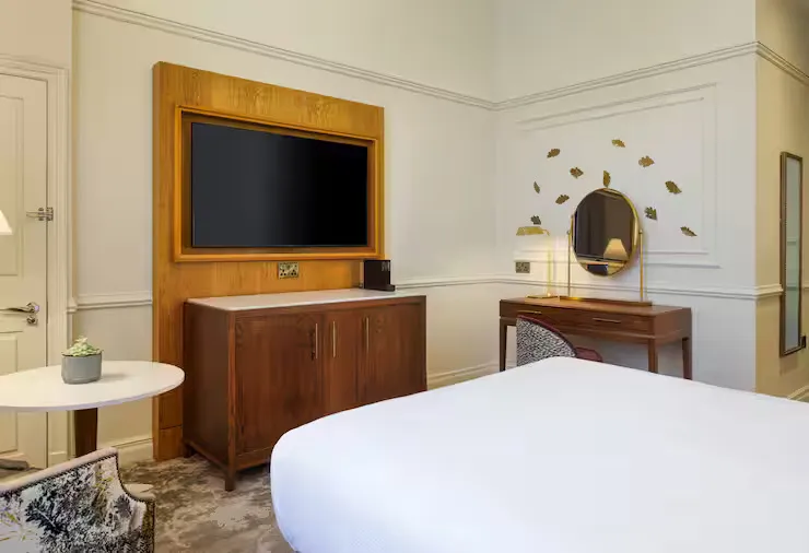 Queen Premier Room With Castle View @ The Caledonian Edinburgh  Curio Collection by Hilton