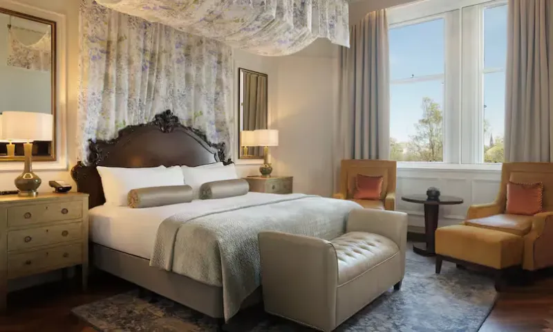 Robert Louis Stevenson Suite With Castle View @ The Caledonian Edinburgh  Curio Collection by Hilton