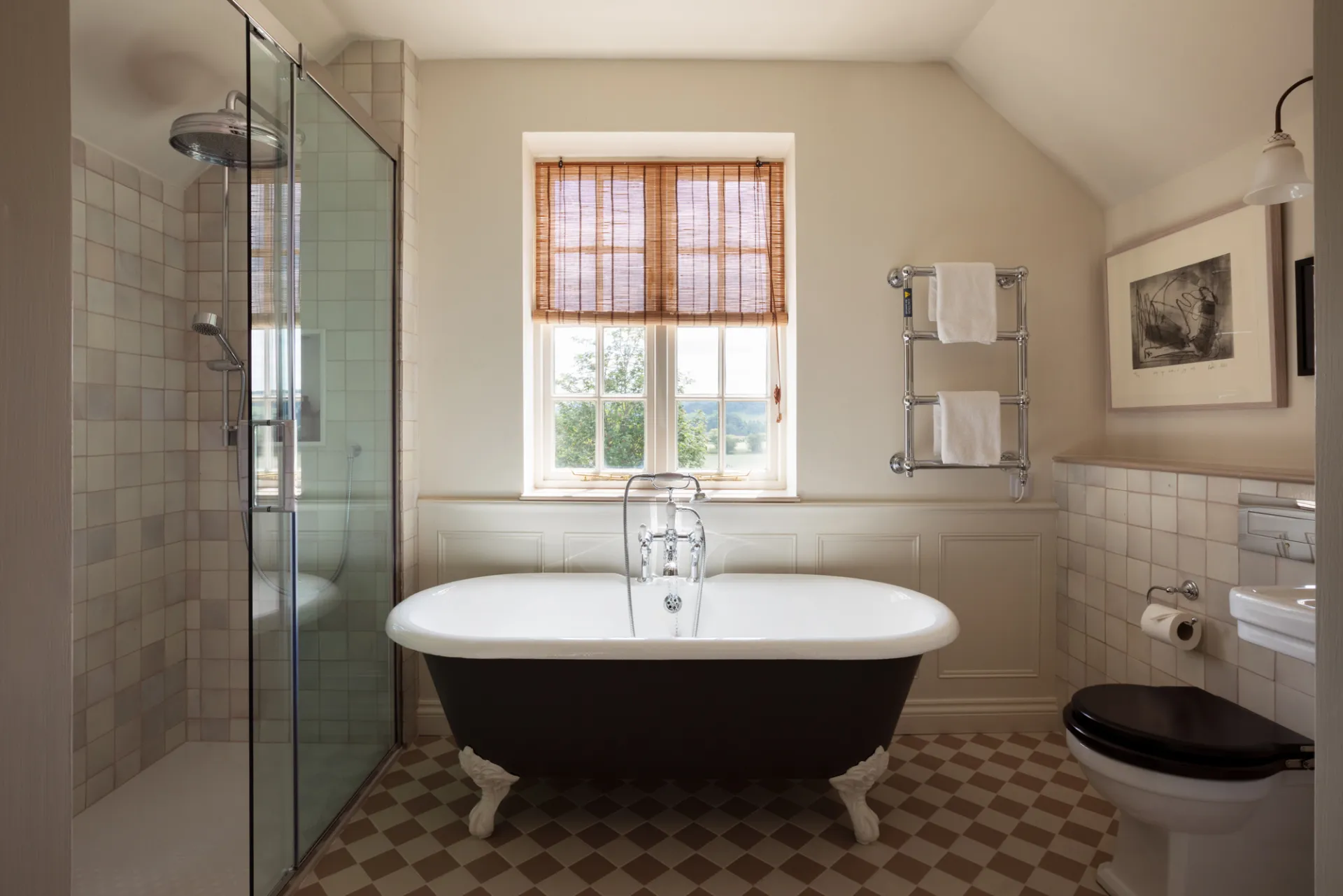 Spacious Coach House @ The Cavendish Hotel at Baslow