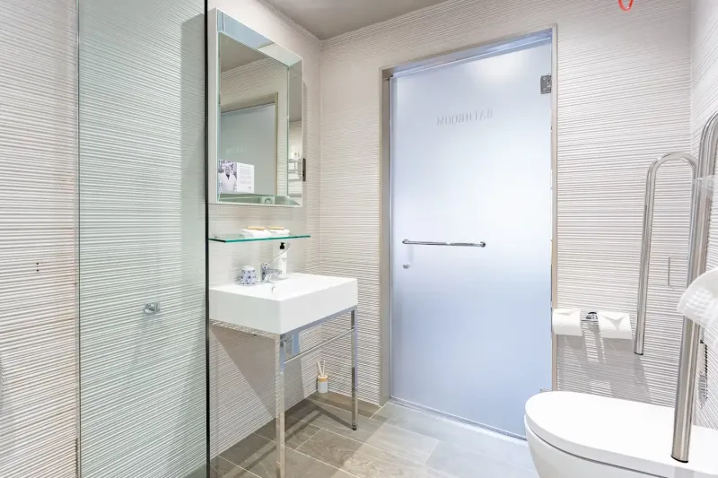 Family Room @ Murrayfield Hotel  amp  House