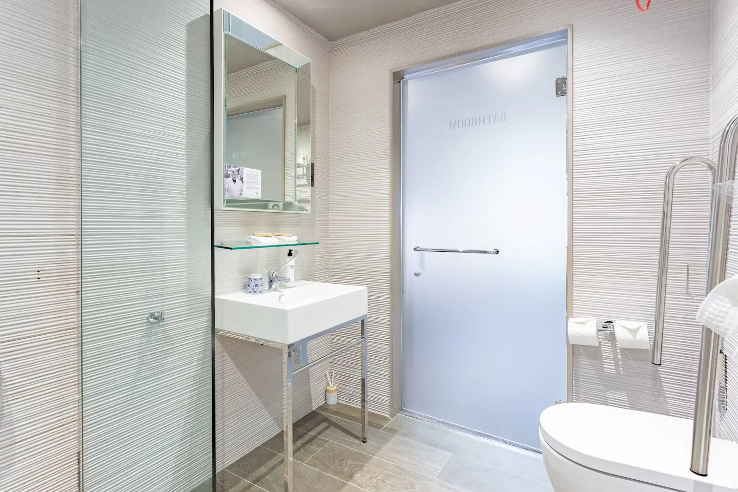 Family Room @ Murrayfield Hotel  amp  House