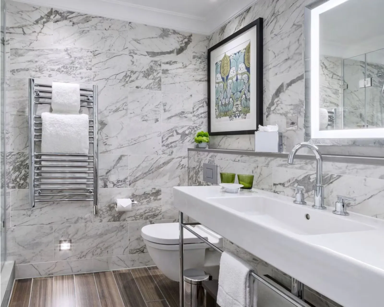 Premium King Room @ St  James  Court A Taj Hotel London