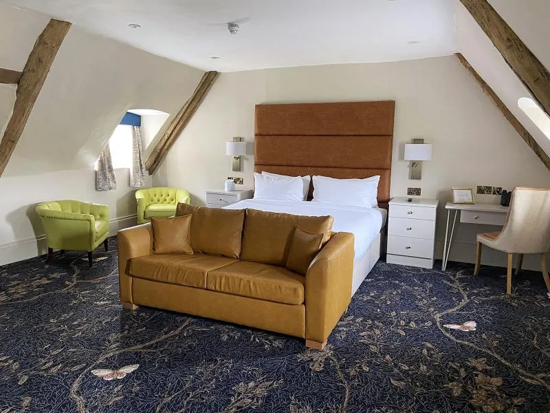 Braithwaite Suite @ Haycock Manor Hotel