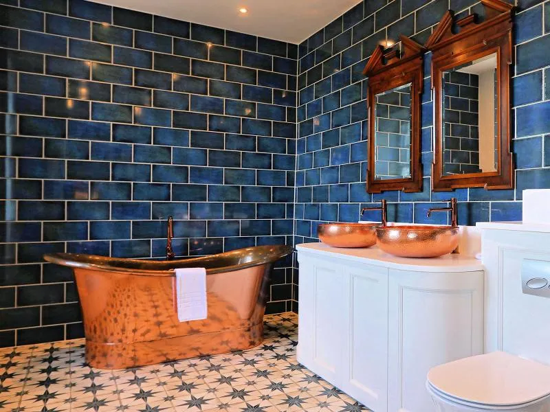 Princess Alexandrina Suite @ Haycock Manor Hotel