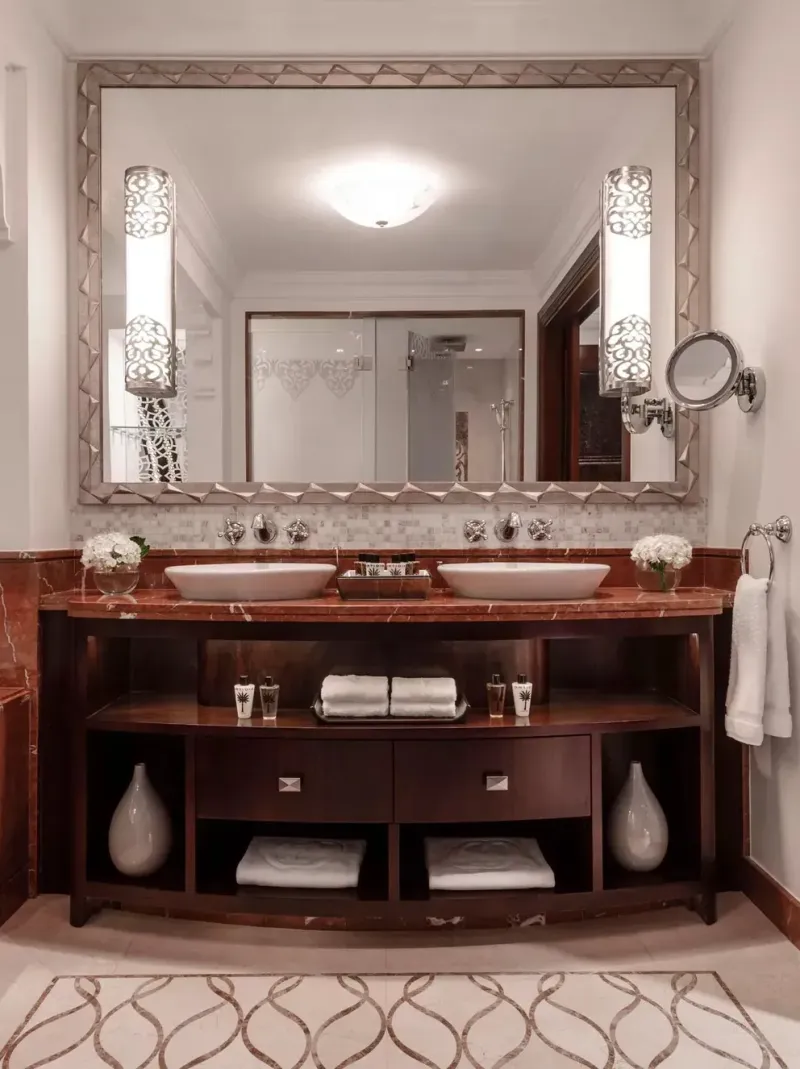 Palace Manzil Superior King Room @ One  amp  Only Royal Mirage