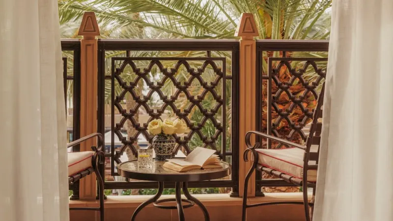 Arabian Court Family Deluxe Room @ One  amp  Only Royal Mirage