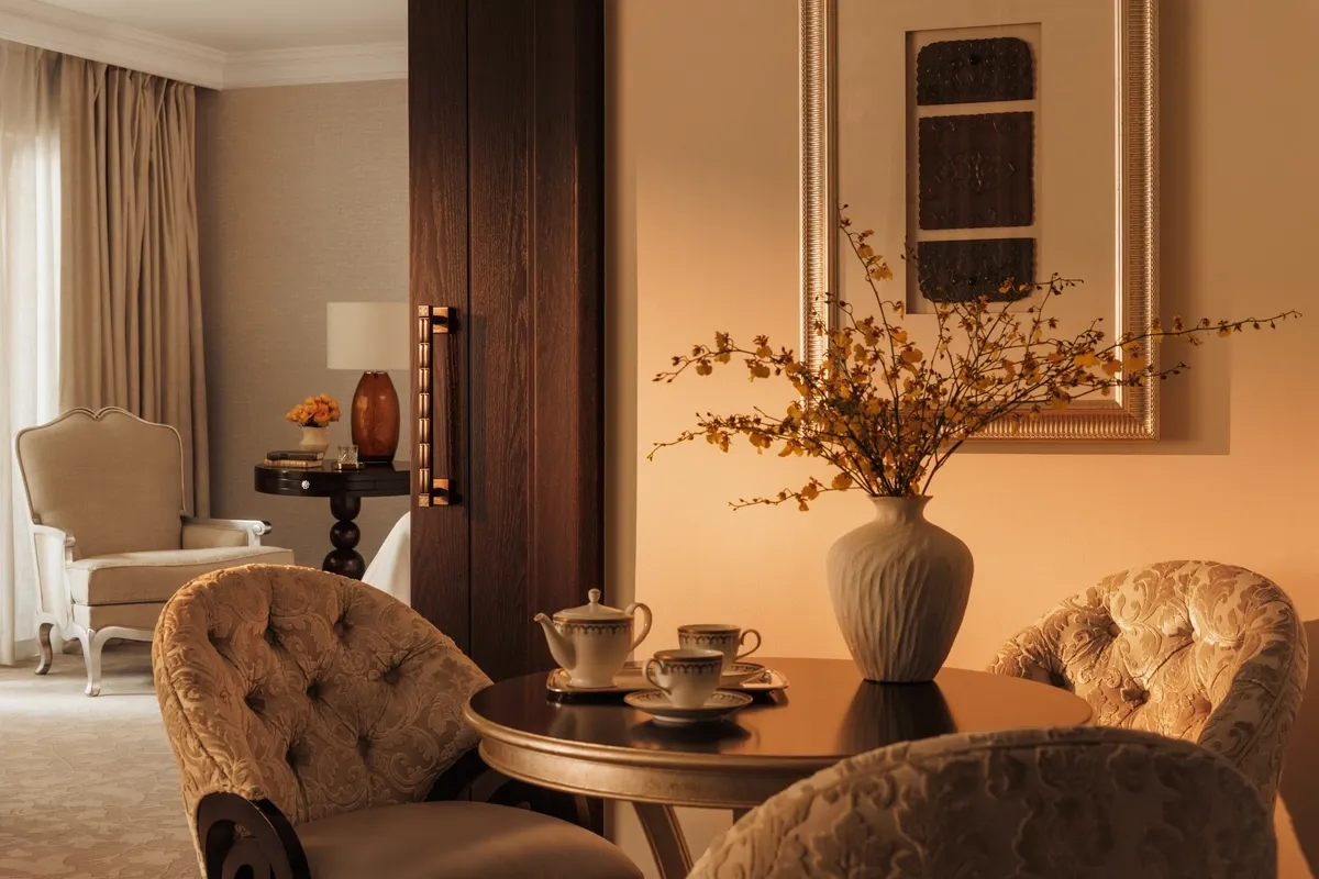 Arabian Court Executive Suite @ One  amp  Only Royal Mirage