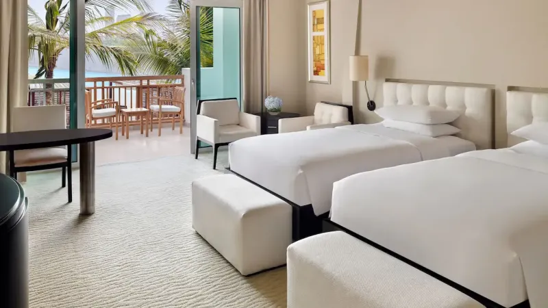 2t Fam Lag Beach @ Park Hyatt Dubai