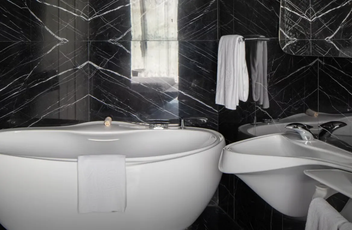 Extra Me Junior Suite With Burj Khalifa View   Jacuzzi @ ME by Meli  Dubai