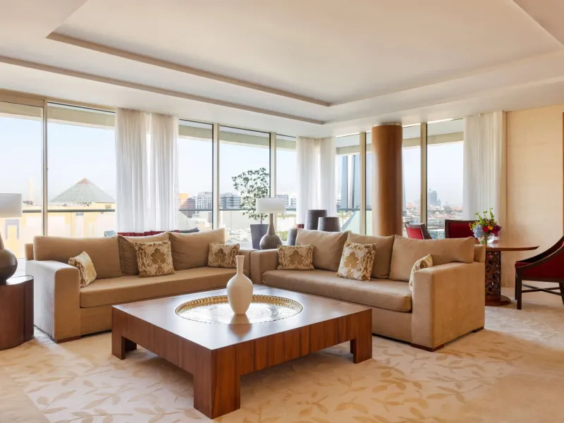Landmark Suite With Club Access @ Raffles Dubai