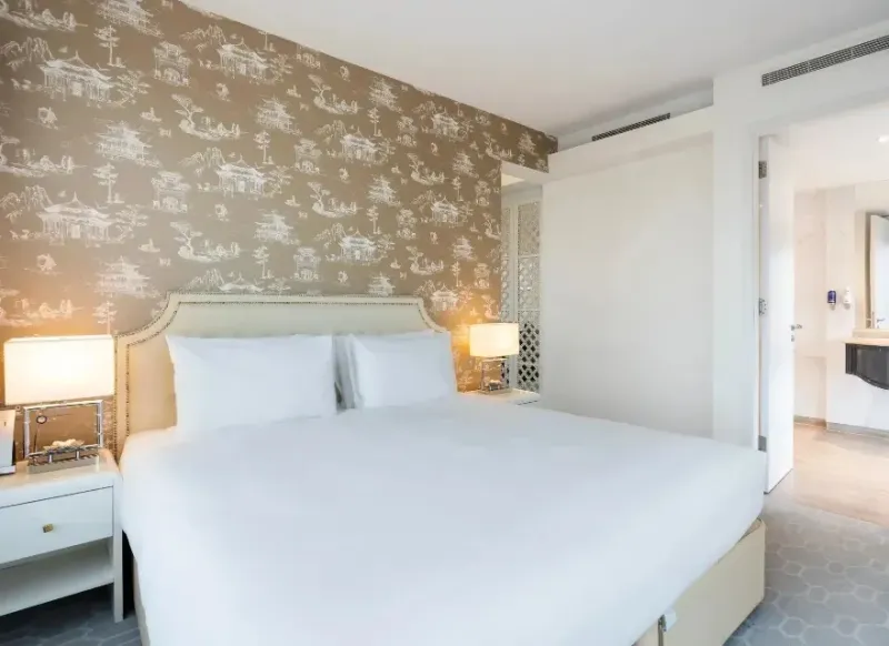 Executive Room @ Dorsett Shepherds Bush