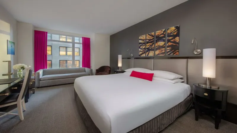 Superior King @ Royalton Park Avenue