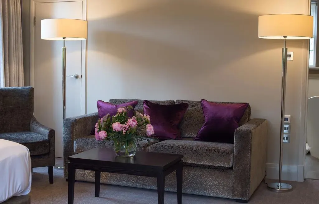 Family Room @ Hogarths Stone Manor