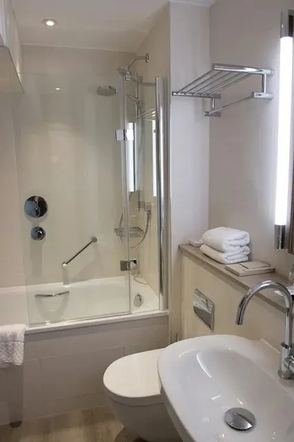 Family Room @ Hogarths Stone Manor