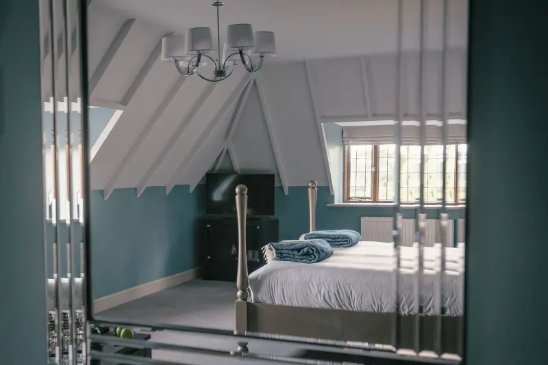 Deluxe Double @ Hogarths Stone Manor