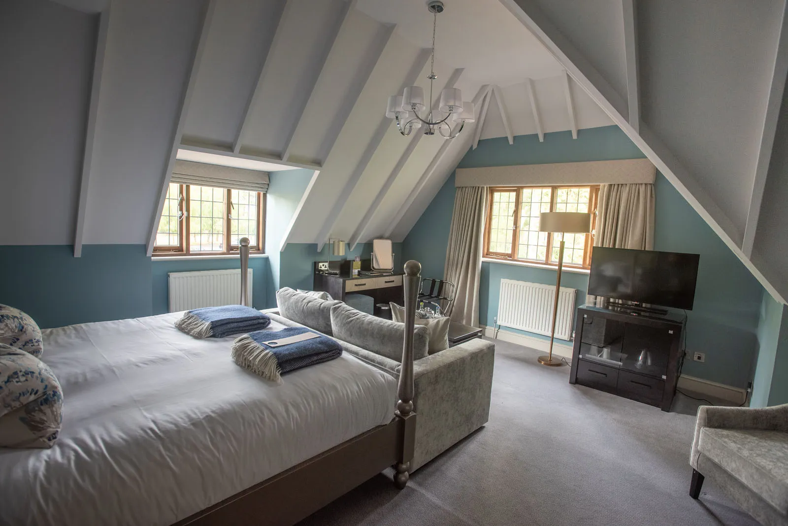 Deluxe Double @ Hogarths Stone Manor