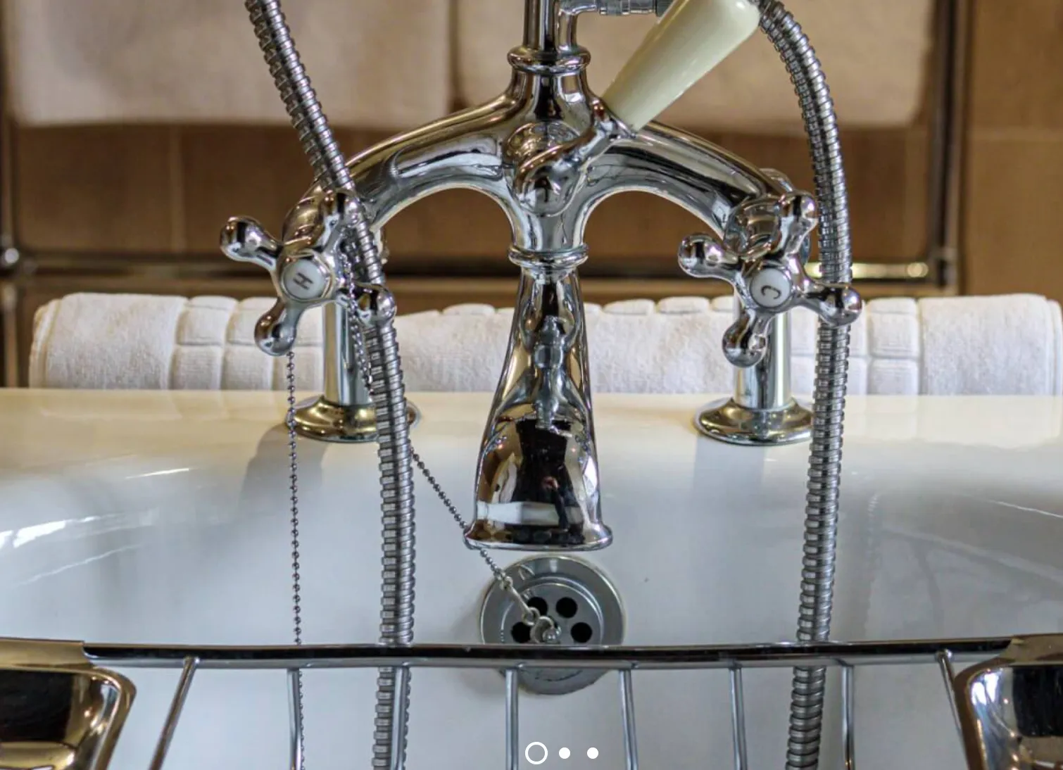 Leeds Suite @ Langshott Manor