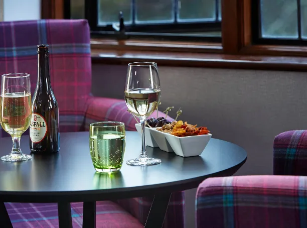 Luxury King @ Langshott Manor