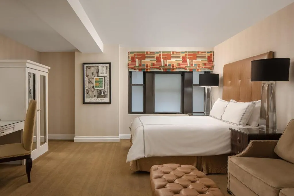 Suite Classic Queen Bed @ The Manhattan Club