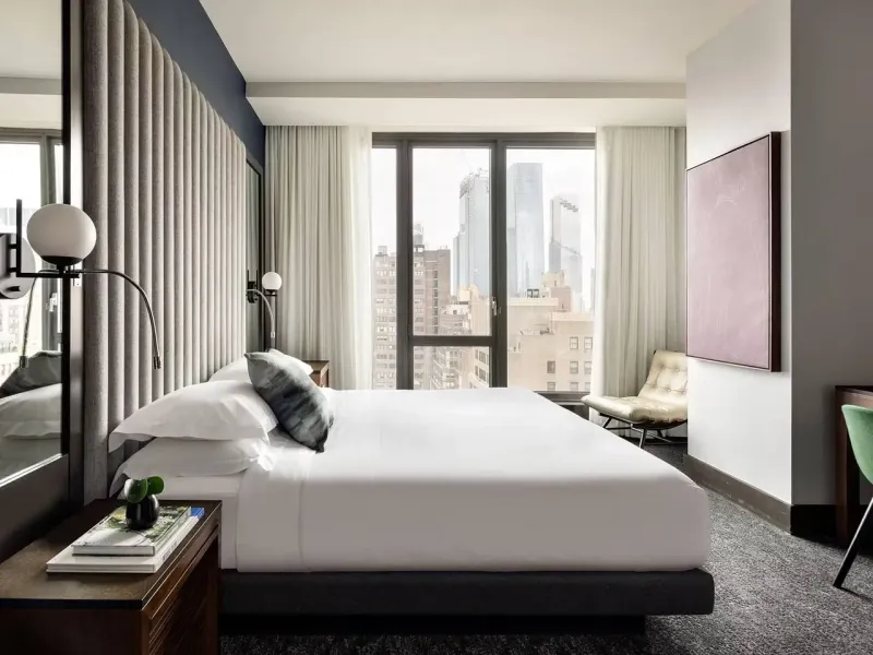 1 King City View @ Kimpton Hotel Eventi