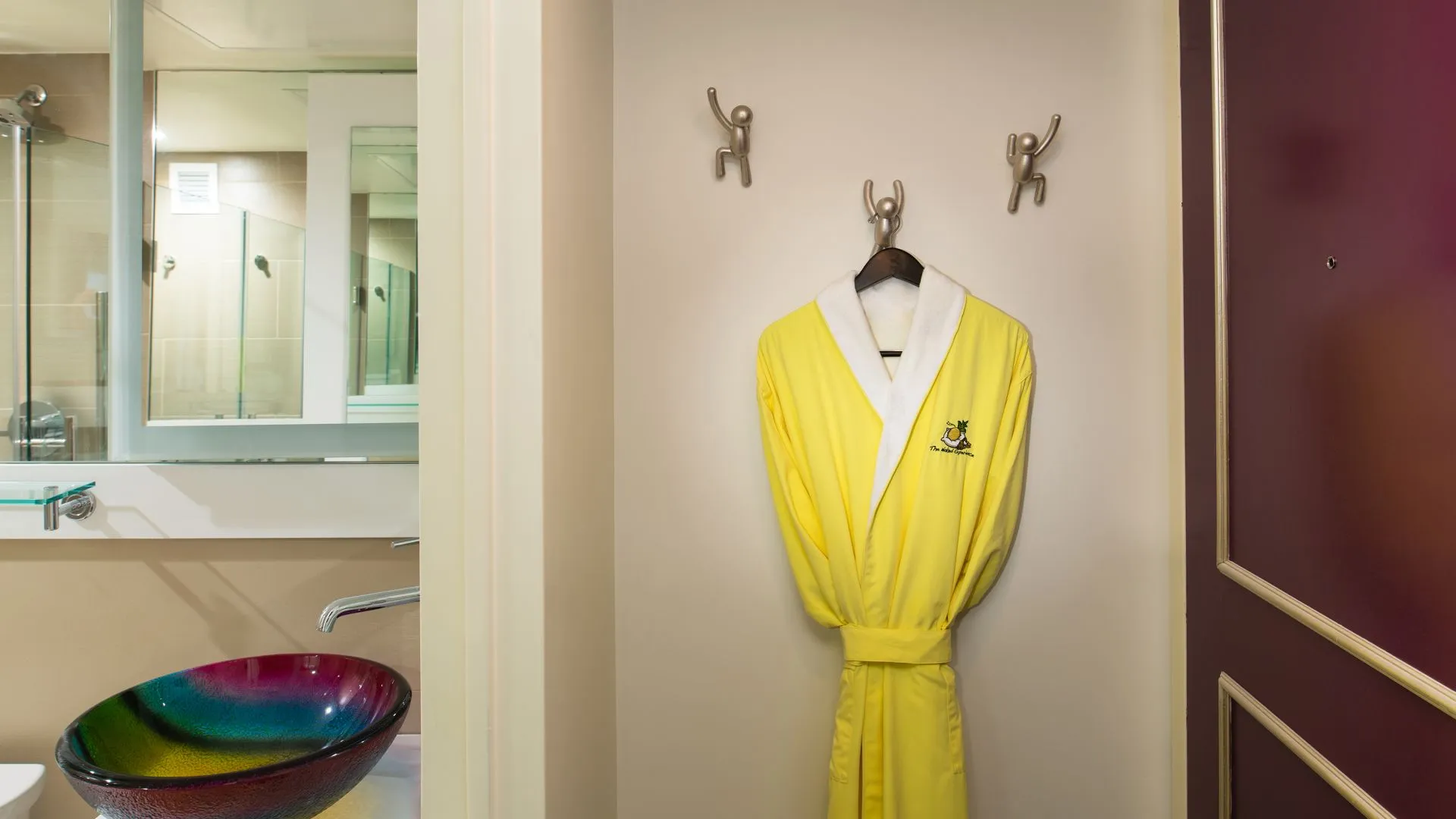 Glamour King Mobility Accessible W roll in Shower @ Staypineapple An Artful Hotel Midtown New York