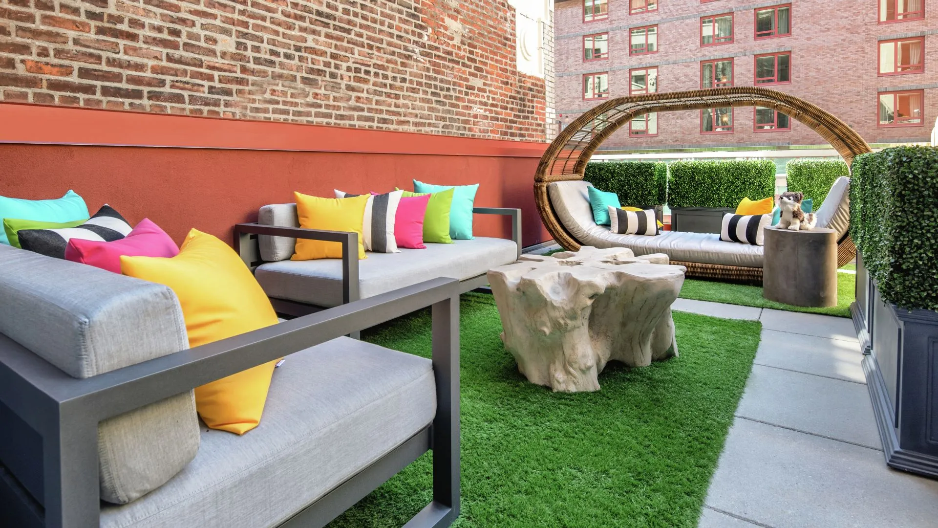 Terrace Cosmo King @ Staypineapple An Artful Hotel Midtown New York