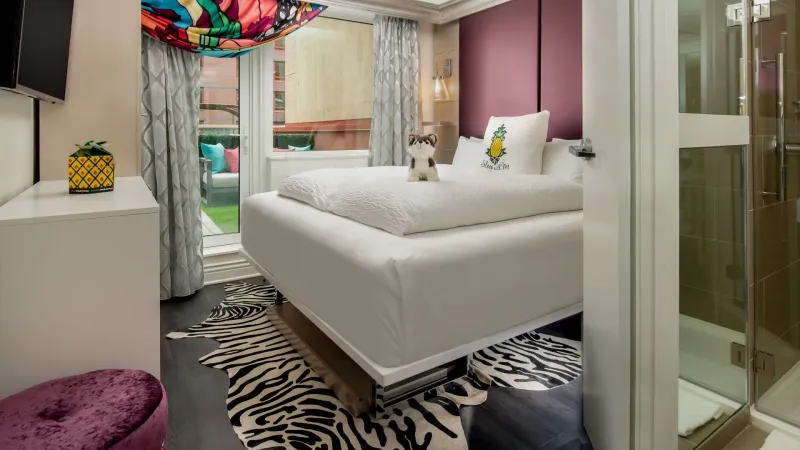 Terrace King @ Staypineapple An Artful Hotel Midtown New York