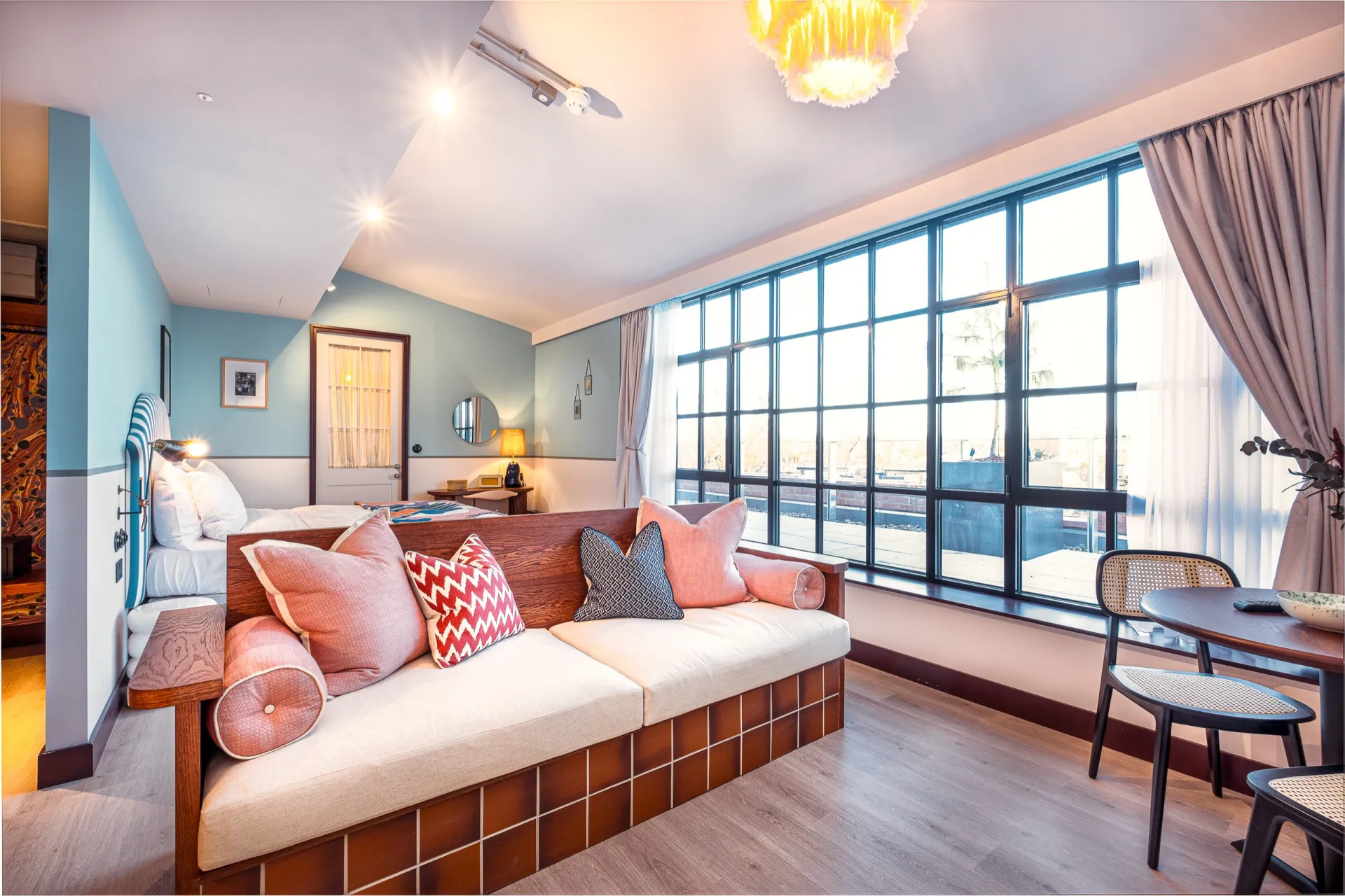 Suite @ room2 Chiswick