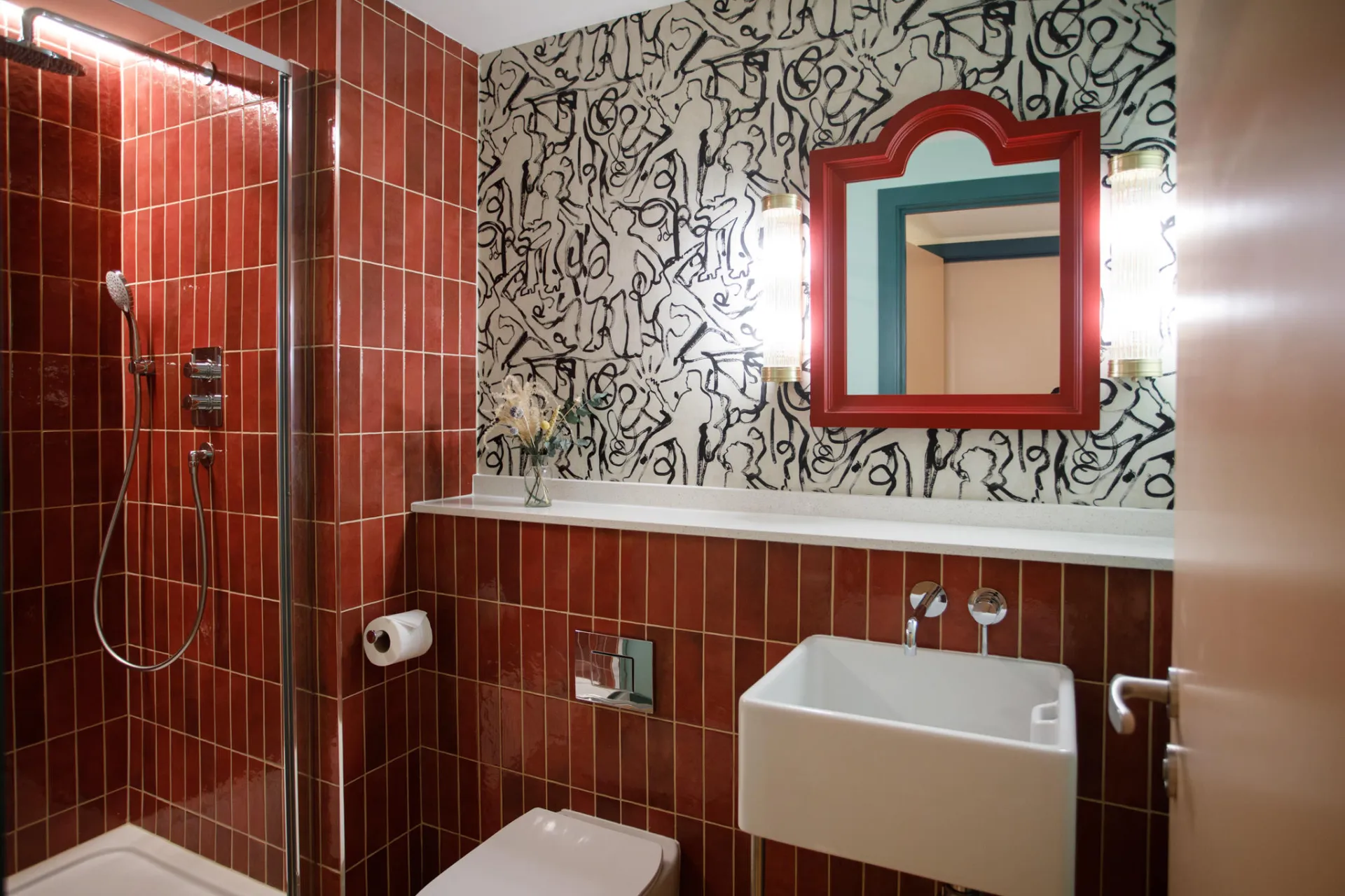 Bedroom   1 King Bed @ room2 Belfast