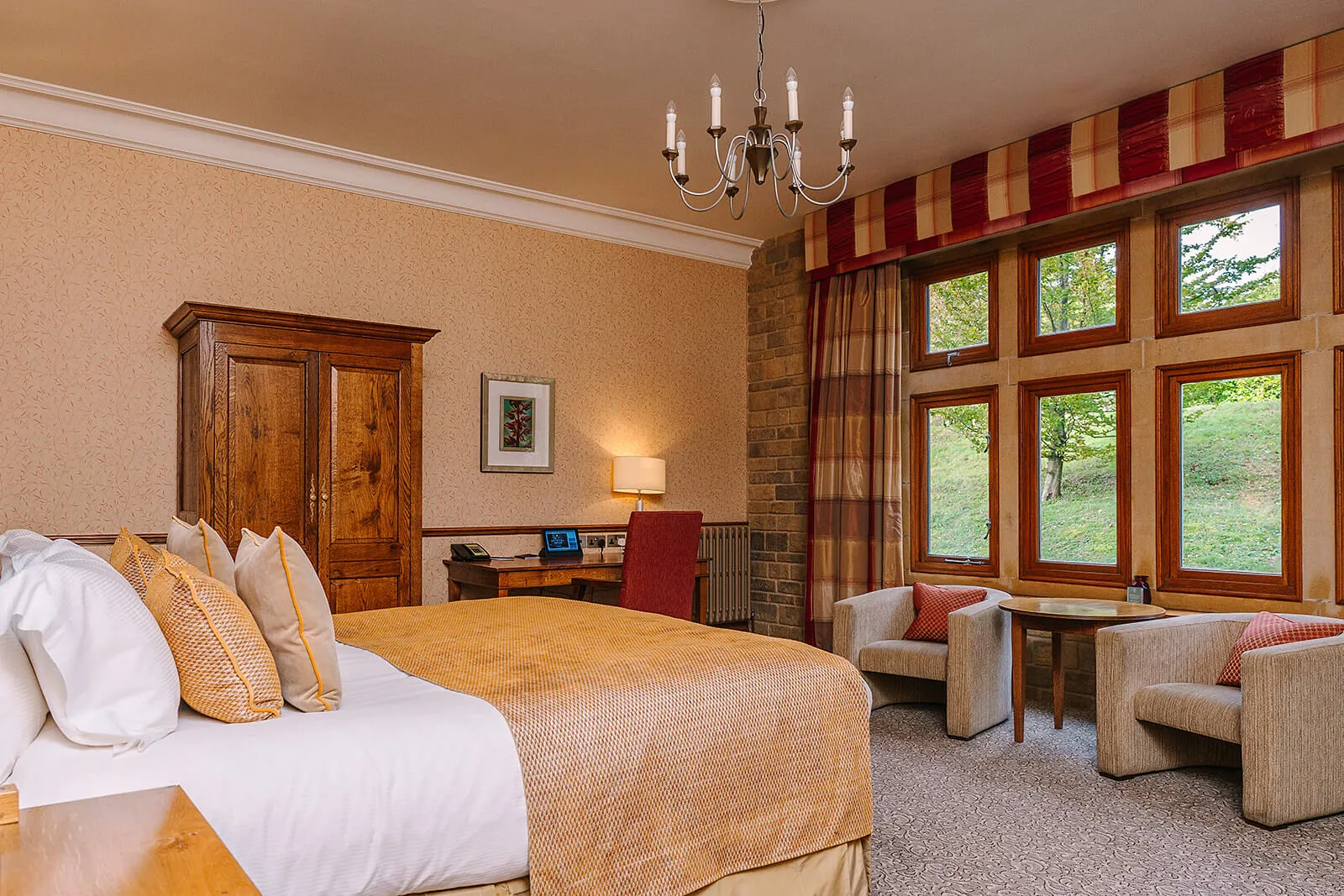 Comfy Room   1 King bed @ South Lodge Hotel