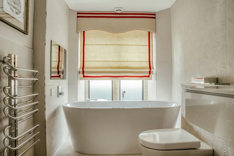 Comfy Room   1 King bed @ South Lodge Hotel