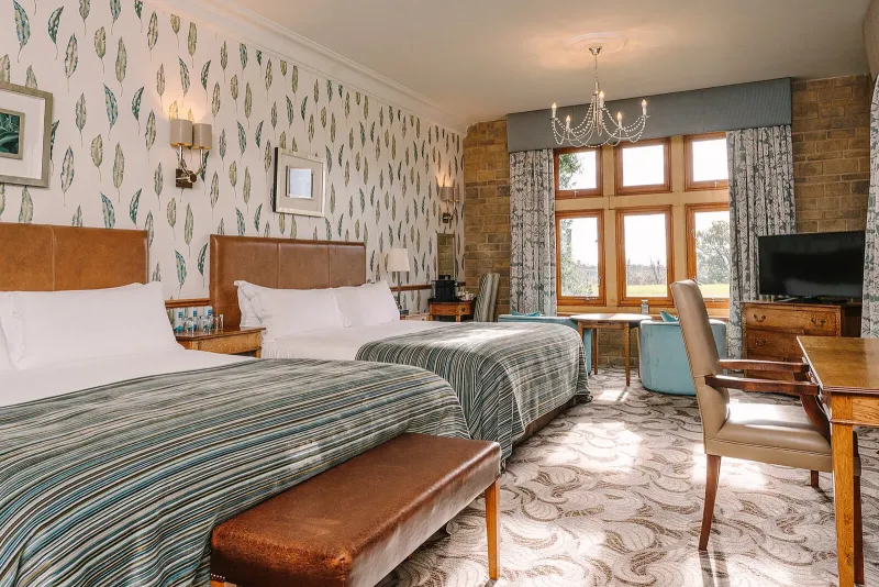 Family Junior Suite   2 Double Beds @ South Lodge Hotel