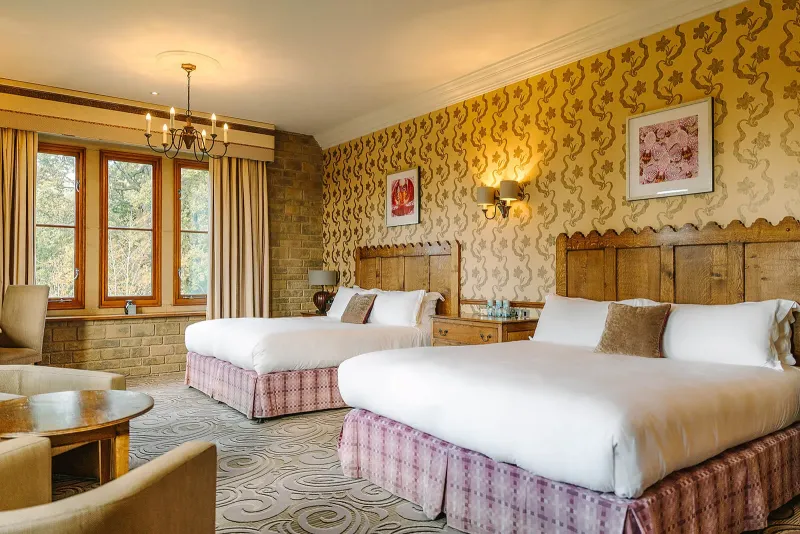 Family Junior Suite   2 Double Beds @ South Lodge Hotel