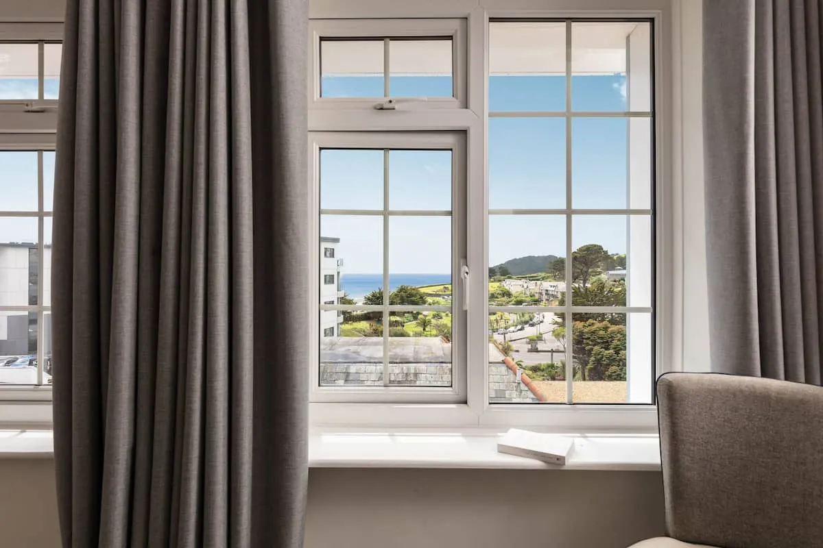 Classic King Twin with a View @ St Michaels Resort Hotel