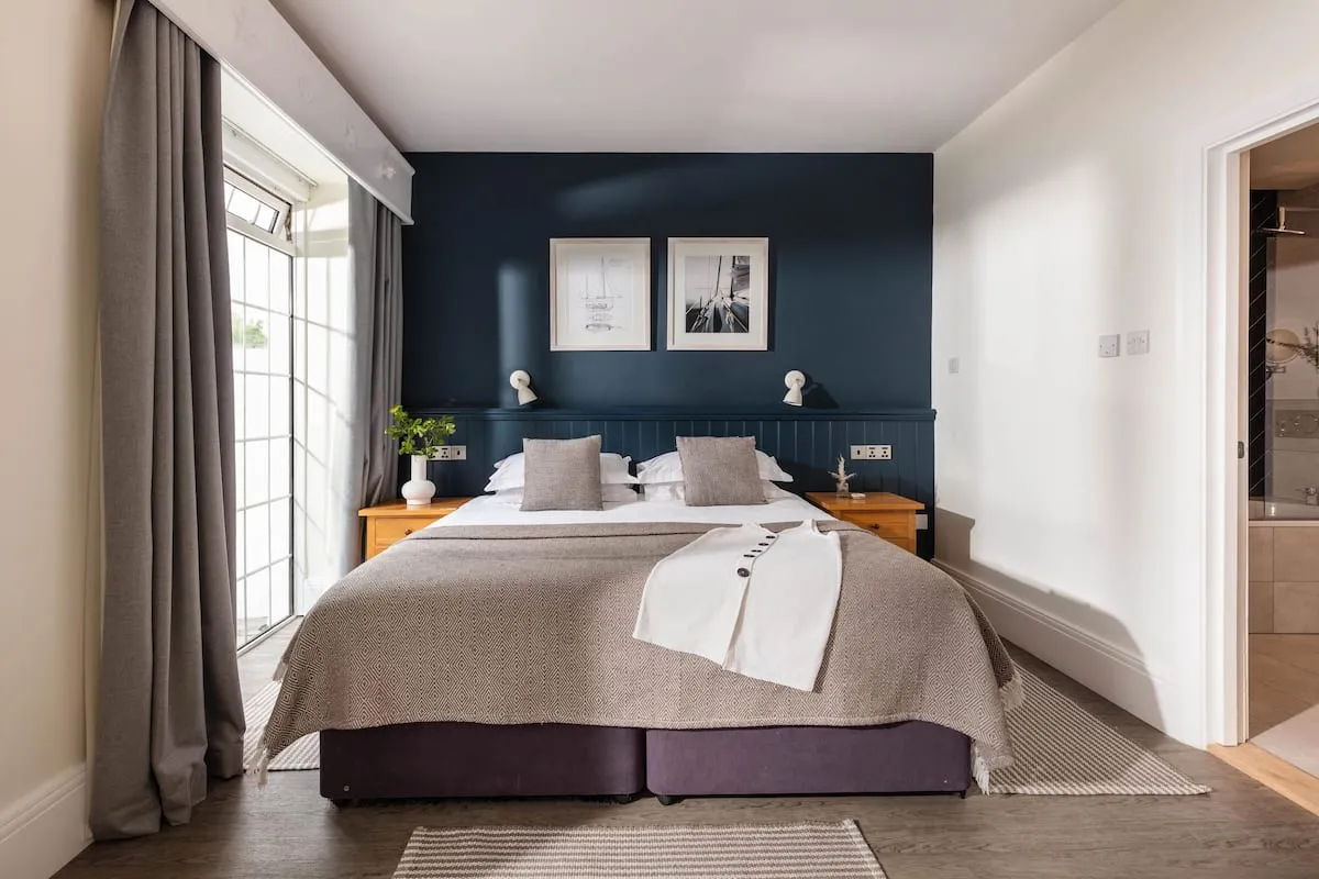 Classic King Twin with Sundeck @ St Michaels Resort Hotel