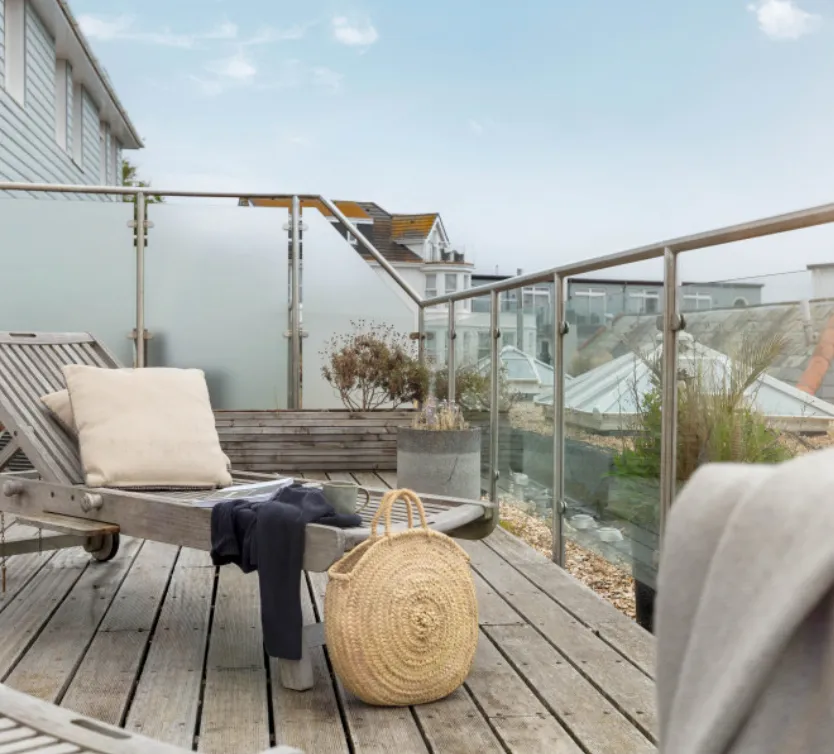 Classic King Twin with Sundeck @ St Michaels Resort Hotel