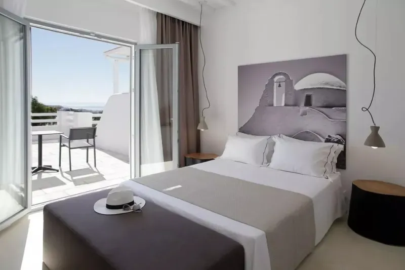 Deluxe Suite Sea View @ Livin Mykonos Hotel   Adults Only